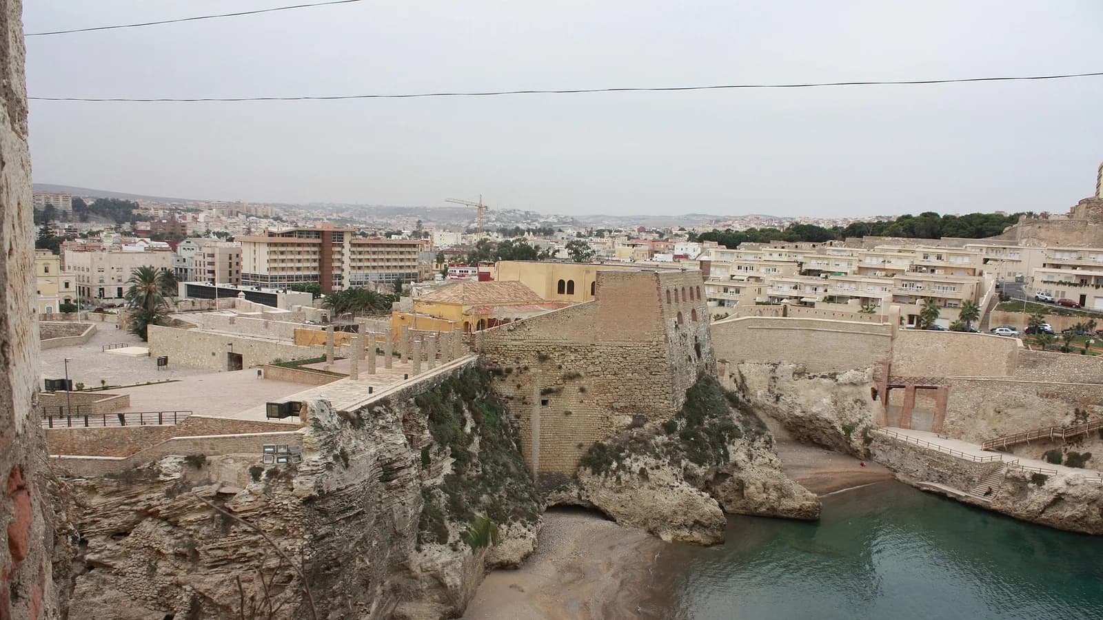 La Ciudad inaugura el VI Foro de Turismo con la UGR