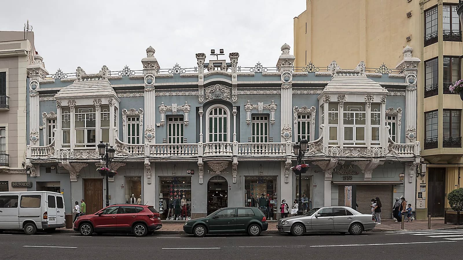 Reapertura del aparcamiento del Mercado Central tras reforma integral