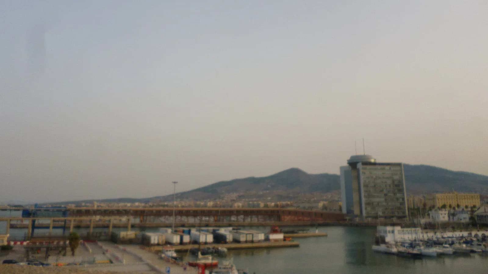 Dársena Pesquera, Cargadero de Minerales y Torres V Centenario, Melilla