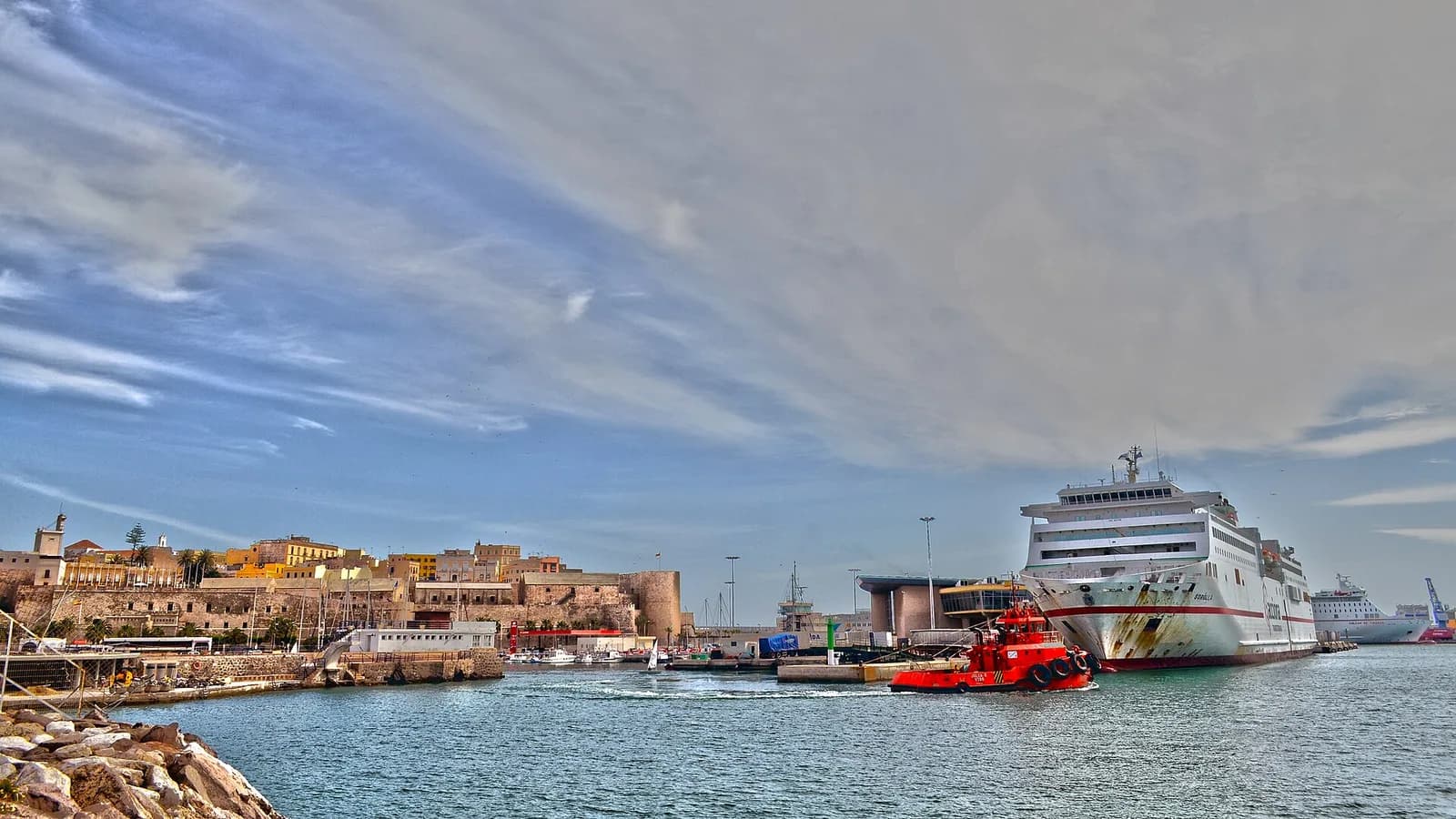 Melilla La Vieja y Puerto de Melilla