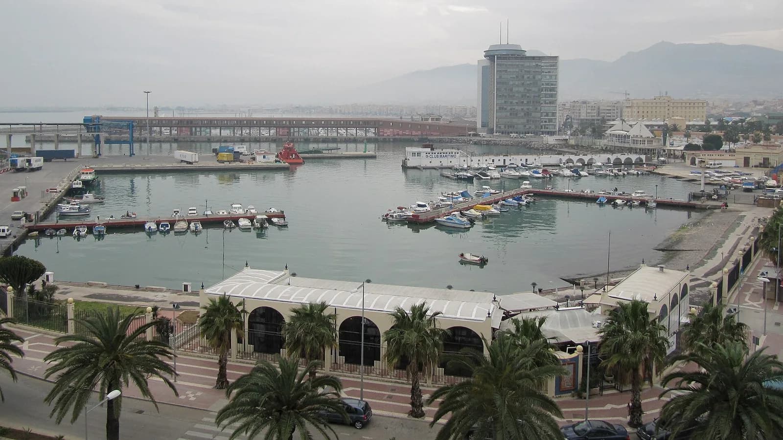 Melilla refuerza su transporte urbano